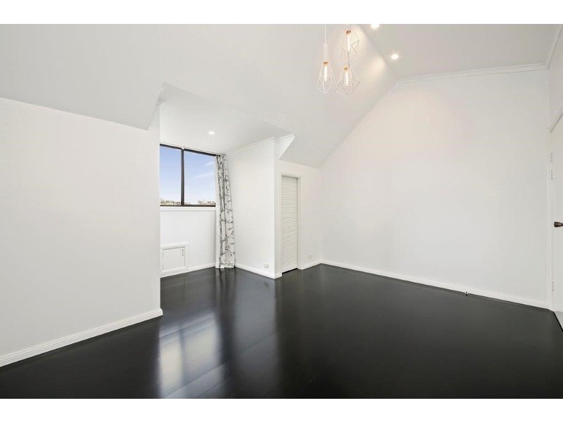 18/125 Canterbury Road, Canterbury NSW 2193