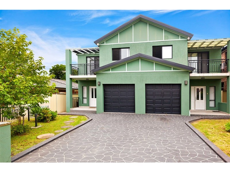 7 Pandora Street, Greenacre NSW 2190