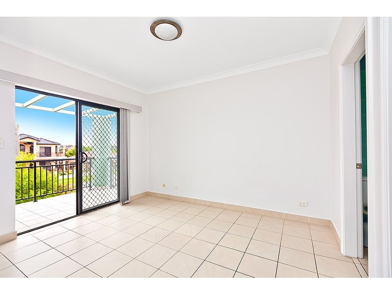 7 Pandora Street, Greenacre NSW 2190