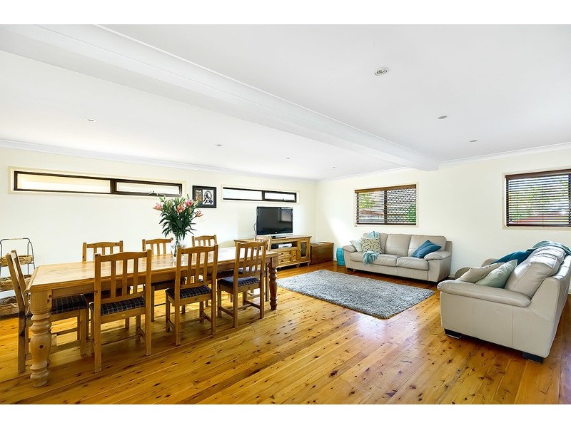 54 Wyatt Avenue, Regents Park NSW 2143