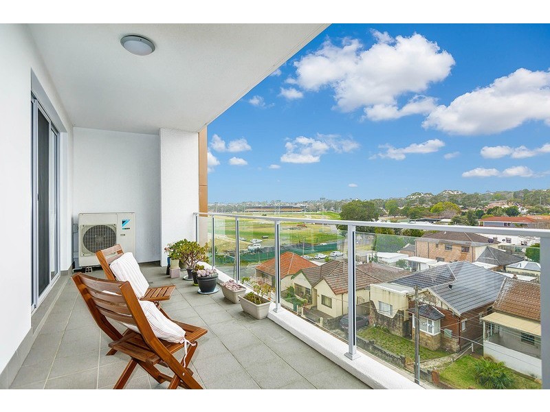 403/4 Broughton Street, Canterbury NSW 2193