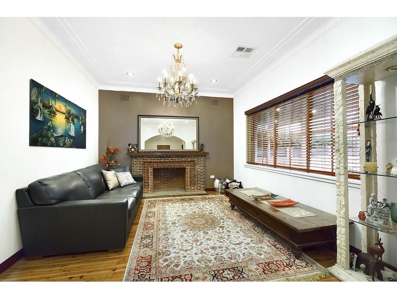 11 Myee Avenue, Strathfield NSW 2135