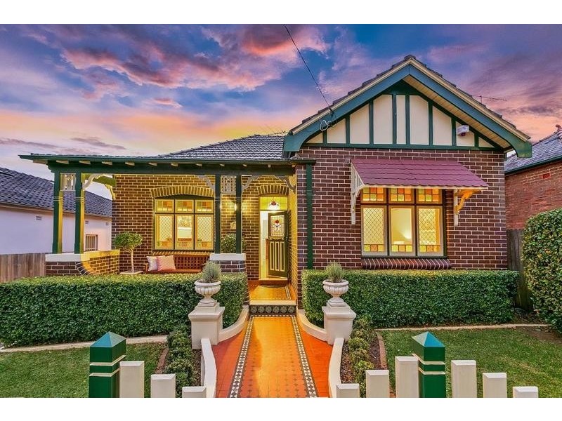 5 Service Avenue, Ashfield NSW 2131