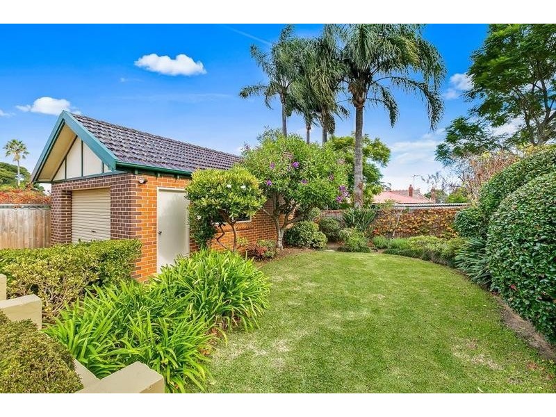 5 Service Avenue, Ashfield NSW 2131