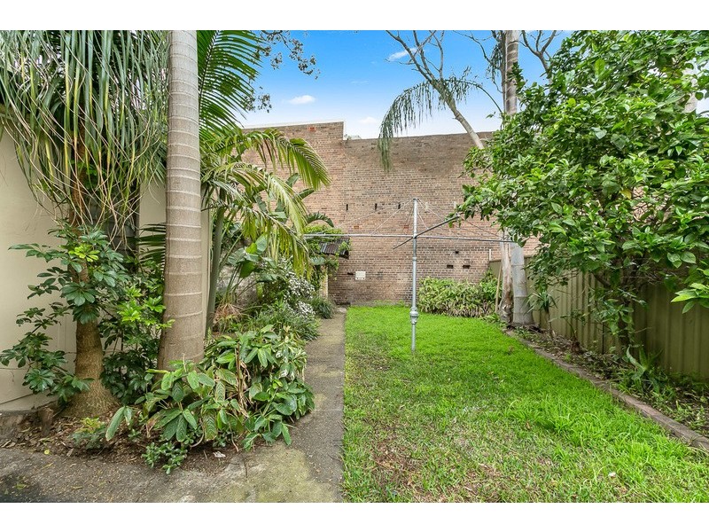 25 Perry Street, Marrickville NSW 2204