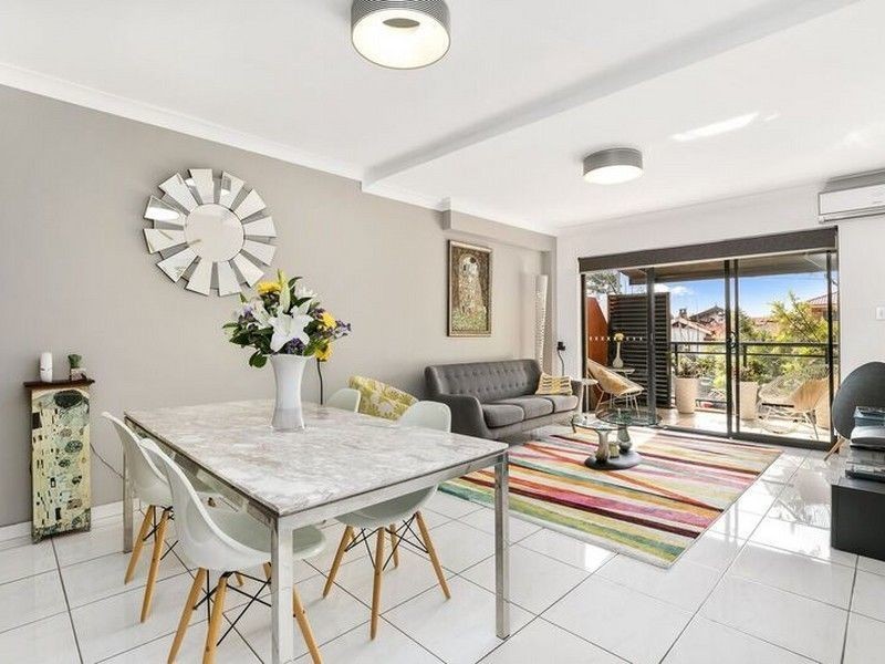 2/300-306 Canterbury Road, Canterbury NSW 2193