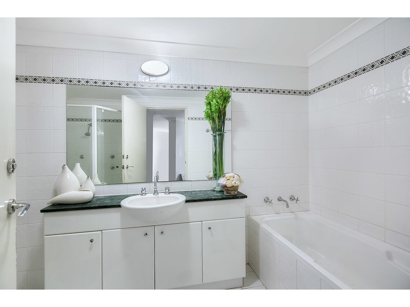 201/10 Wentworth Drive, Liberty Grove NSW 2138