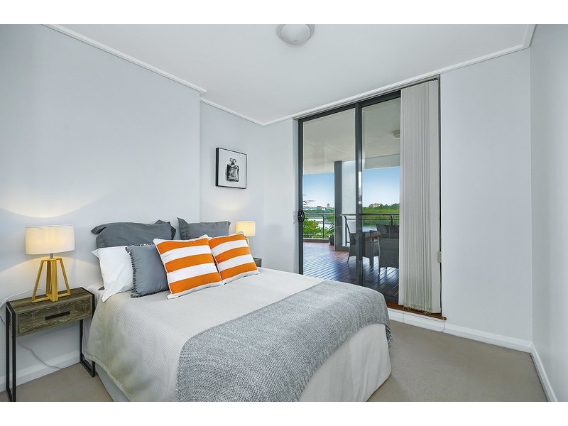 41/29 Bennelong Parkway, Wentworth Point NSW 2127