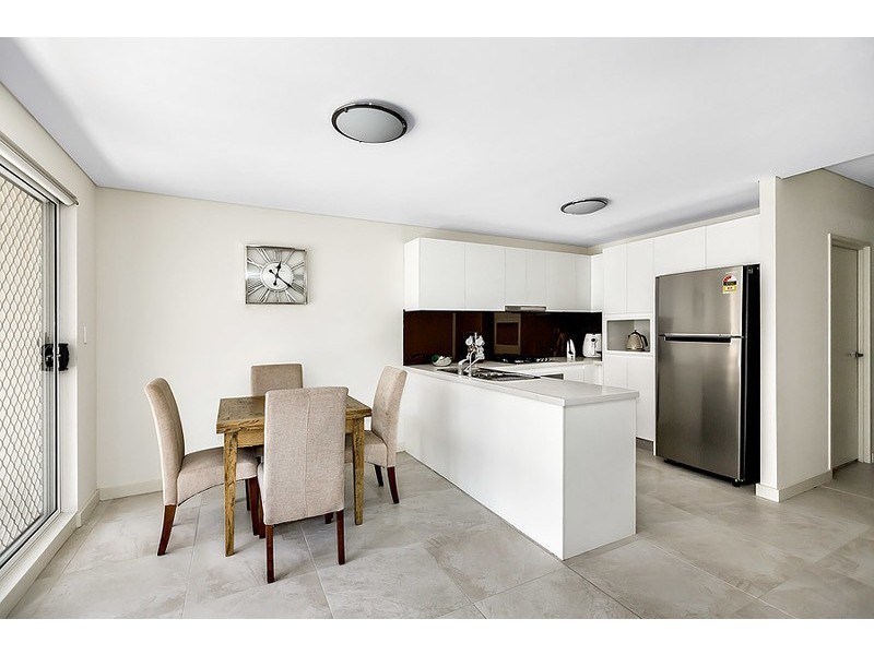 16/41-43 Lachlan Street, Warwick Farm NSW 2170