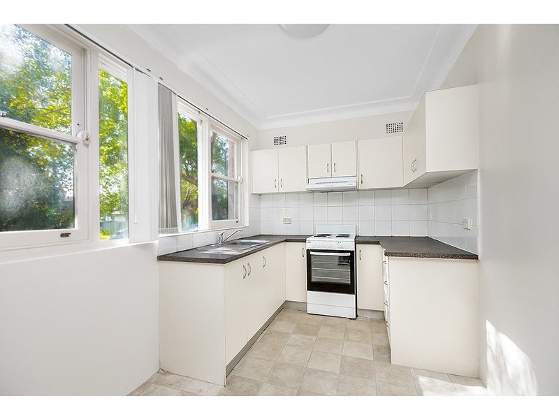 2/34 Russell Street, Strathfield NSW 2135