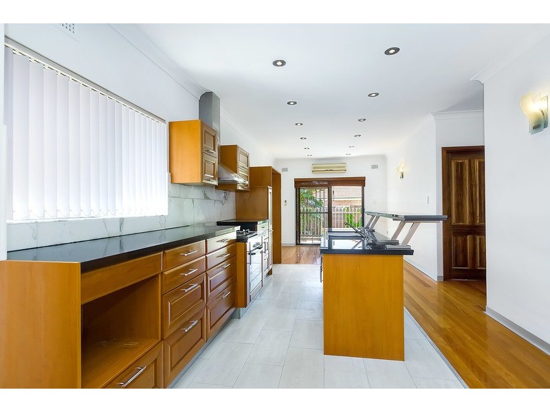 16 Central Avenue, Marrickville NSW 2204