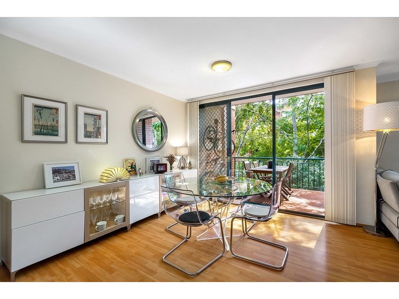 8/2 Williams Parade, Dulwich Hill NSW 2203