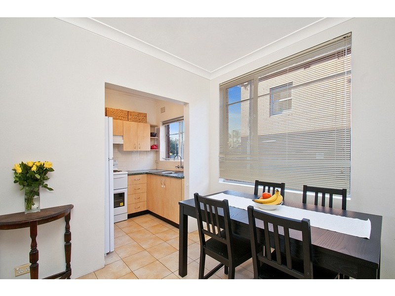 2/25 Canterbury Road, Canterbury NSW 2193