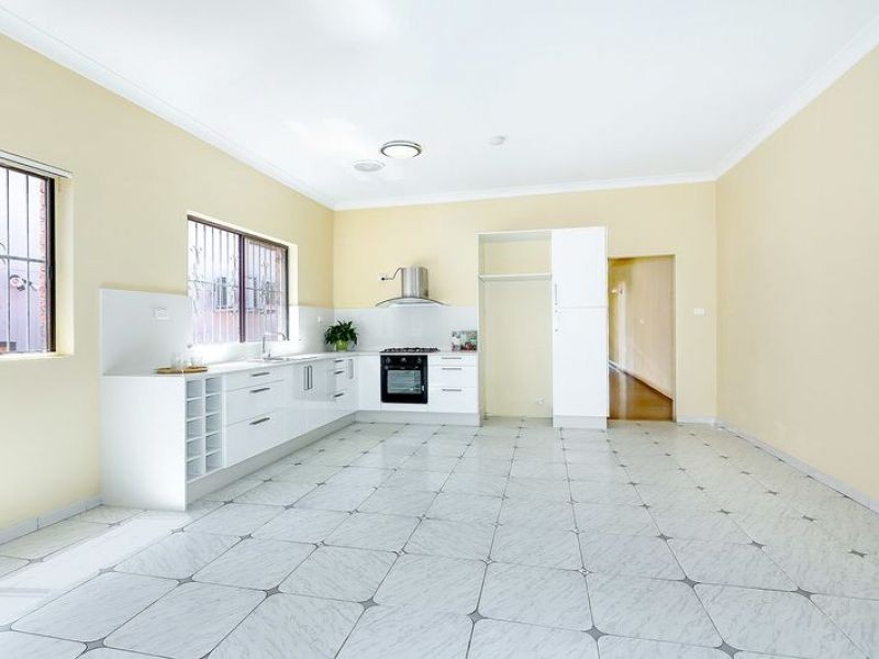 241 Livingstone Road, Marrickville NSW 2204