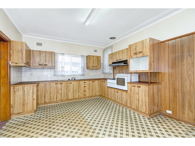 3 Elphinstone Street, Cabarita NSW 2137