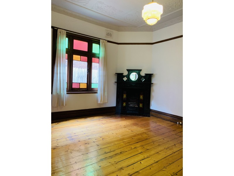 18 Dunstaffenage Street, Hurlstone Park NSW 2193