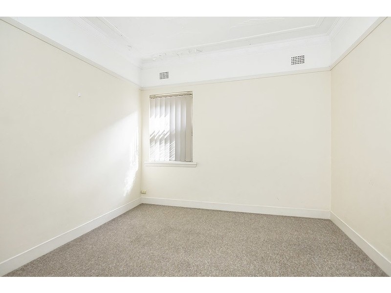 8/18 Railway Parade, Burwood NSW 2134