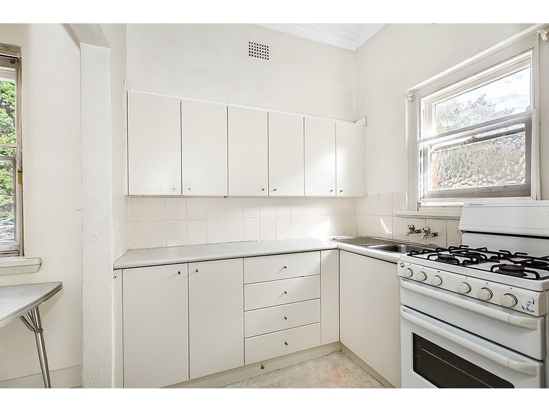 8/18 Railway Parade, Burwood NSW 2134