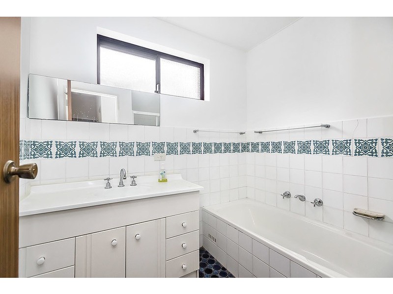 5/40 Hampton Court Road, Carlton NSW 2218