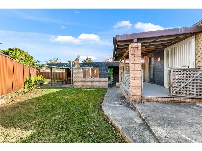 2 Payten Avenue, Roselands NSW 2196