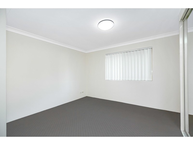 11/8 Grosvenor Street, Croydon NSW 2132