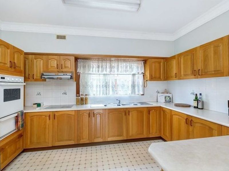 9 Bareena Street, Strathfield NSW 2135