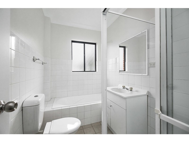 9/16 Sadlier Crescent, Petersham NSW 2049