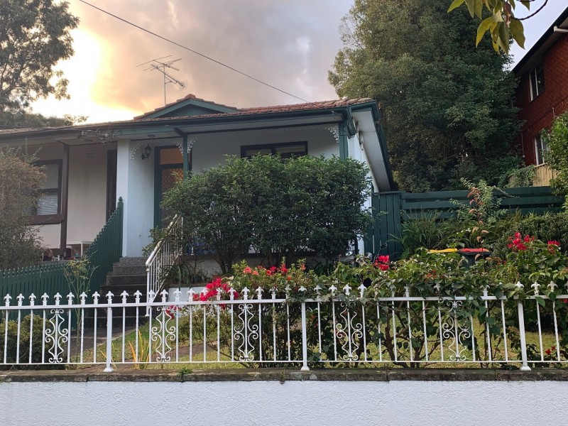 33 Ness Avenue, Dulwich Hill NSW 2203