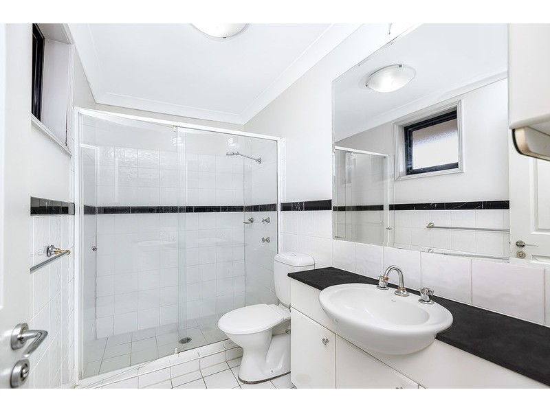 10 Hewin Close, Liberty Grove NSW 2138