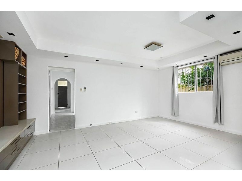 29 Woodland Street, Marrickville NSW 2204