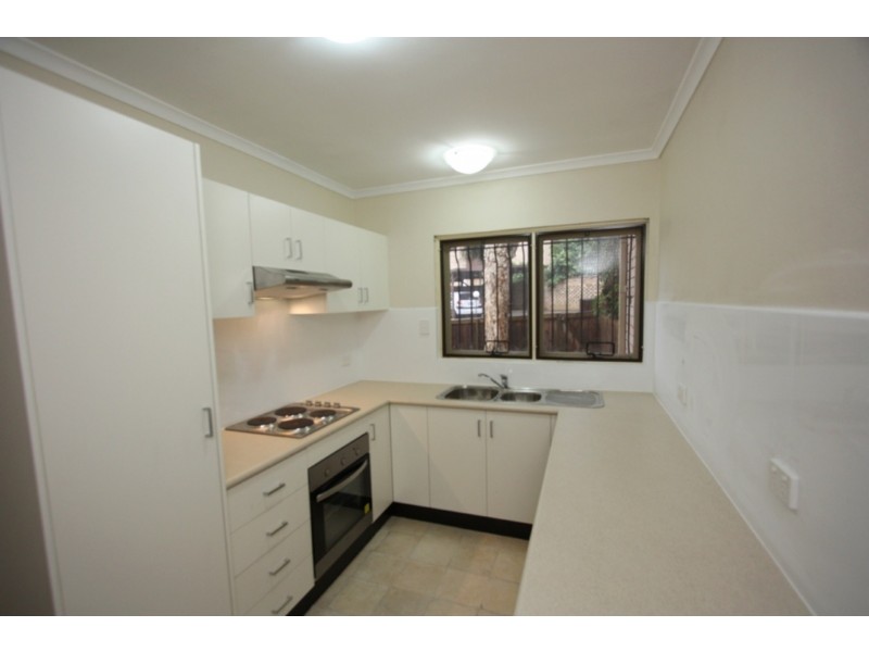 12/13 Llewellyn Street, Rhodes NSW 2138