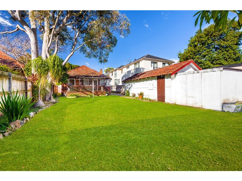 65 Wallis Avenue, Strathfield NSW 2135