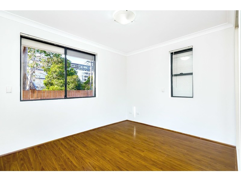 2/11-13 Crane Street, Homebush NSW 2140
