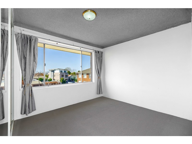 18/75 Warren Road, Marrickville NSW 2204