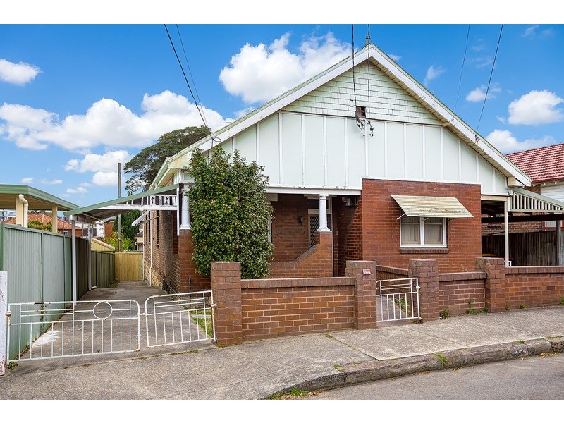 102 Minter Street, Canterbury NSW 2193