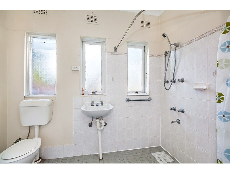 2 Macarthur Avenue, Strathfield NSW 2135