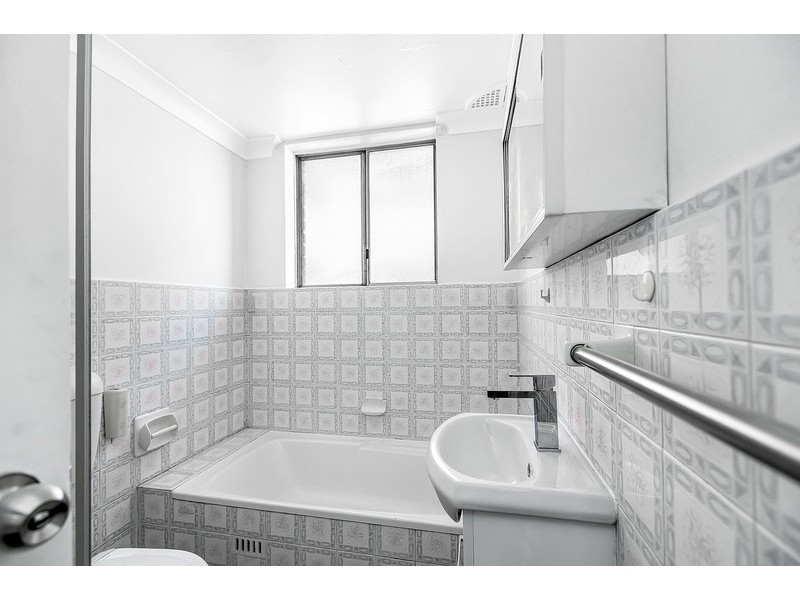 4/7 Harnett Avenue, Marrickville NSW 2204