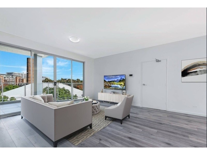 3/2 Benedict Court, Merrylands NSW 2160