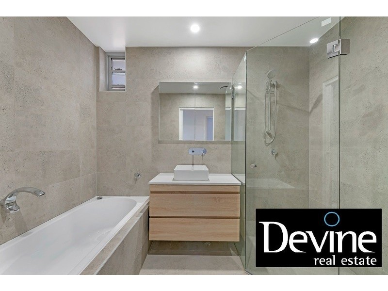 3/2 Benedict Court, Merrylands NSW 2160