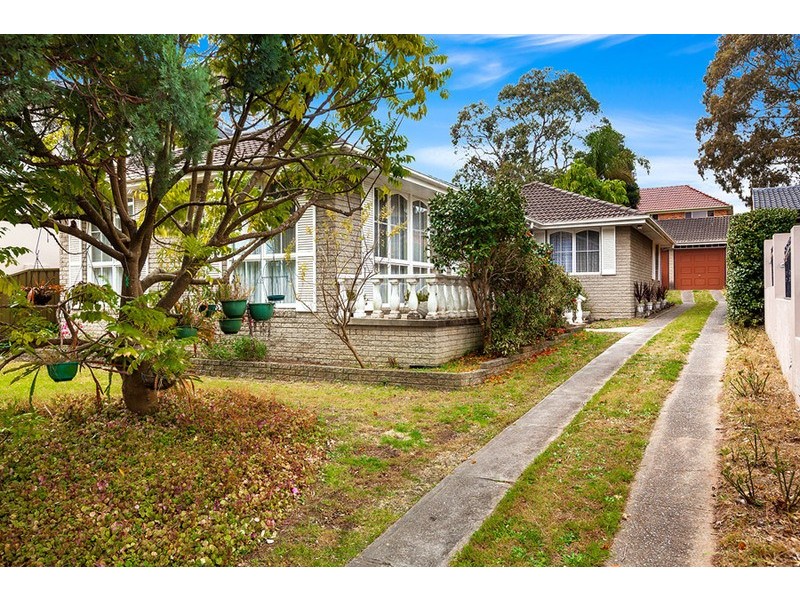 6 Myall Crescent, Strathfield NSW 2135