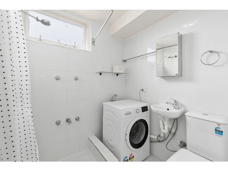 2/6 Esk Street, Marrickville NSW 2204