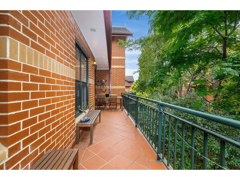 8/2 Williams Parade, Dulwich Hill NSW 2203