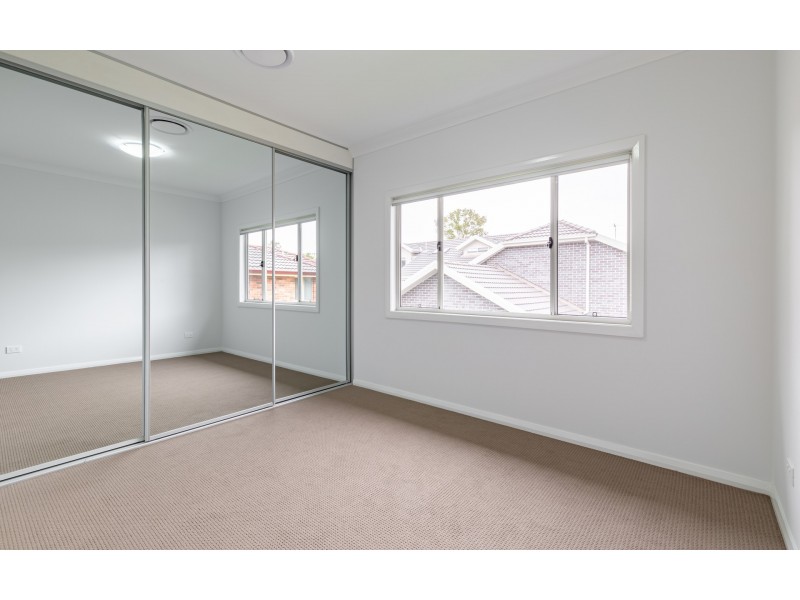 3/117-119 Stoddart Street, Roselands NSW 2196