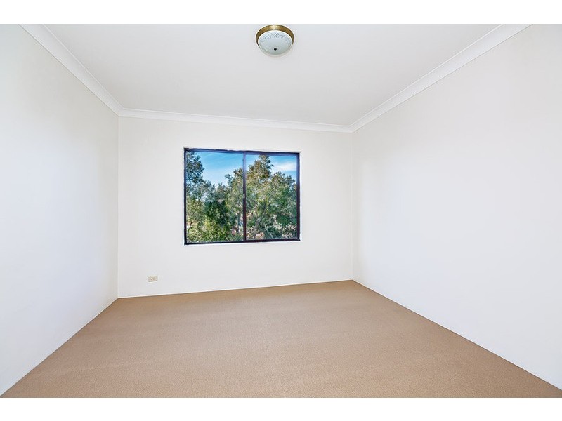 8/41 Clyde Street, Croydon Park NSW 2133