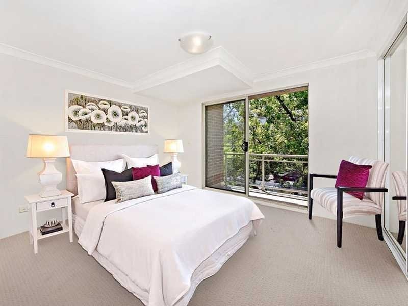 1/4 Burlington Road, Strathfield NSW 2135