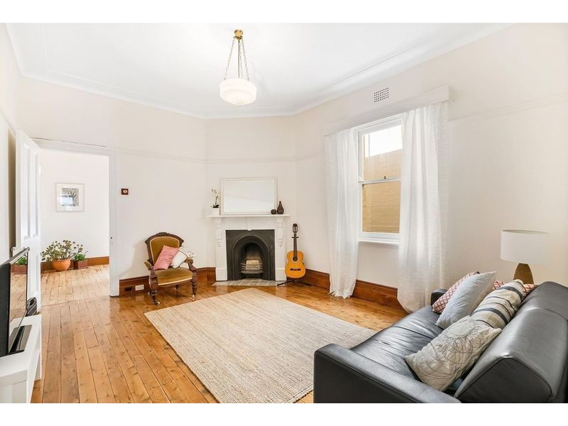 35 Calvert Street, Marrickville NSW 2204