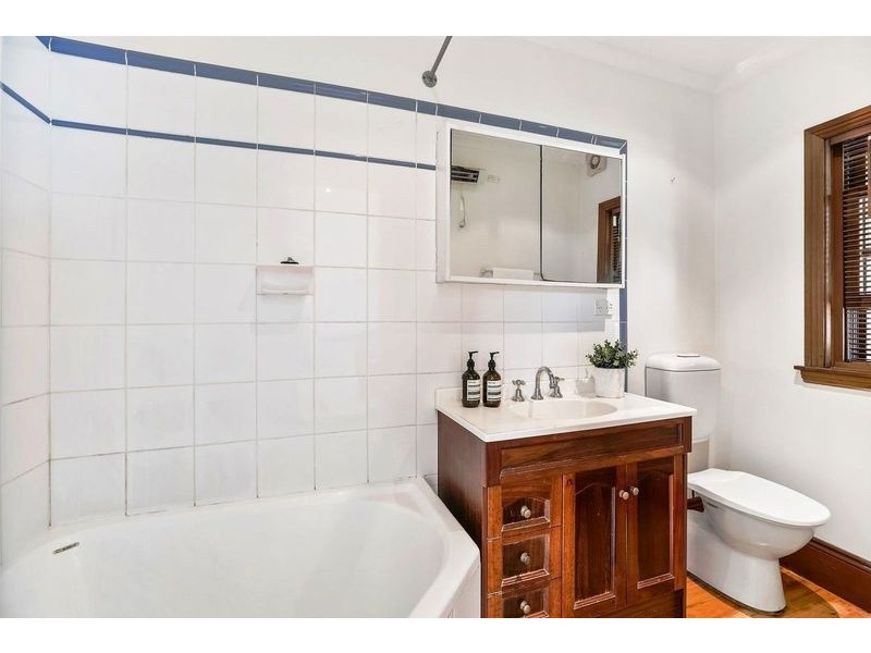 35 Calvert Street, Marrickville NSW 2204