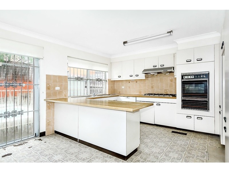 192 The Boulevarde, Strathfield NSW 2135