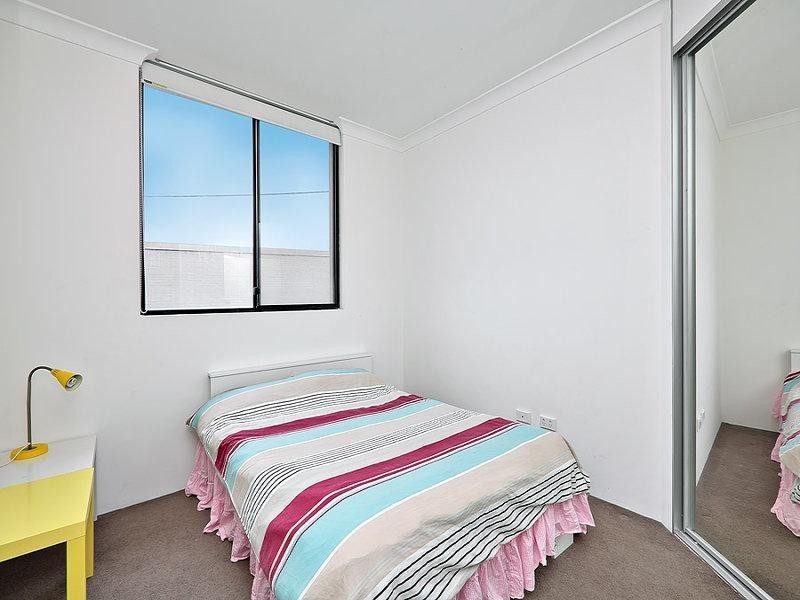 4/102 Parramatta  Road, Homebush NSW 2140