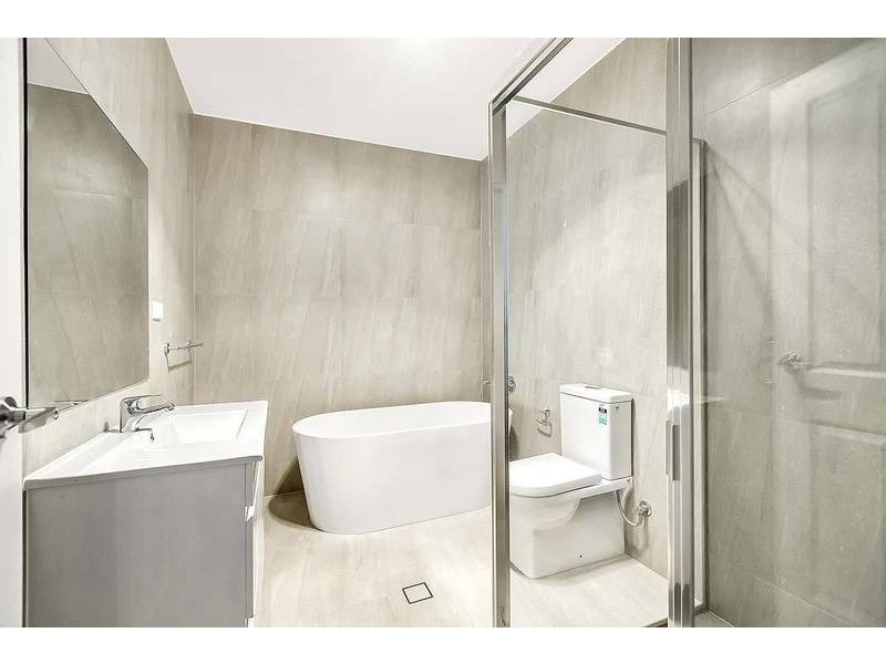 2/11 Harrison Avenue, Concord West NSW 2138